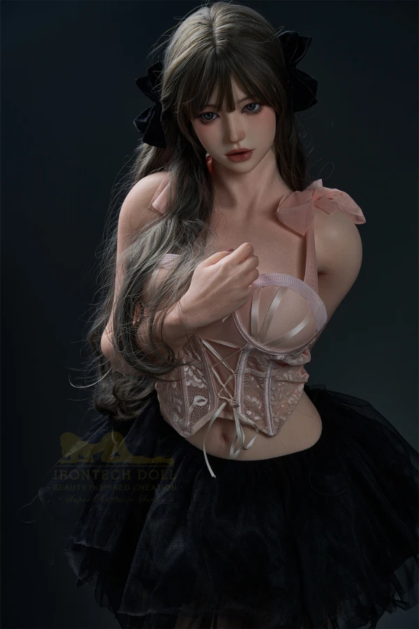 Irontech Doll's Korean Girl Group Sex Doll: Dancer Evie 158cm Review - Movable Jaw, Realistic Skin, and Free Outfit