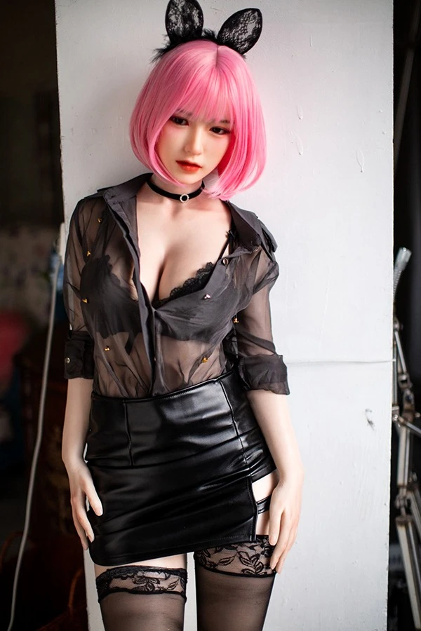 JXDoll Reyna 160cm A Detailed Review of the Adorable Asian Silicone Sex Doll with Interchangeable Head and Body Features