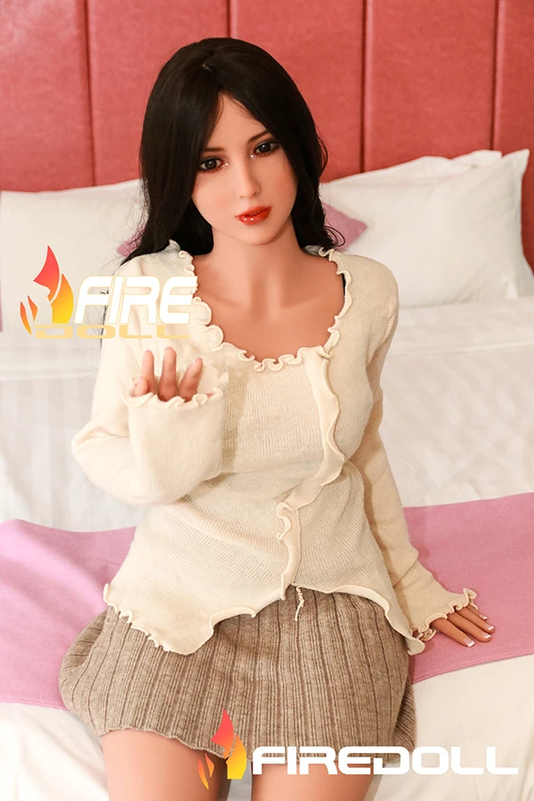 Fire Doll Judith 163cm Review Busty Brunette Sex Doll with Free Second Head Included