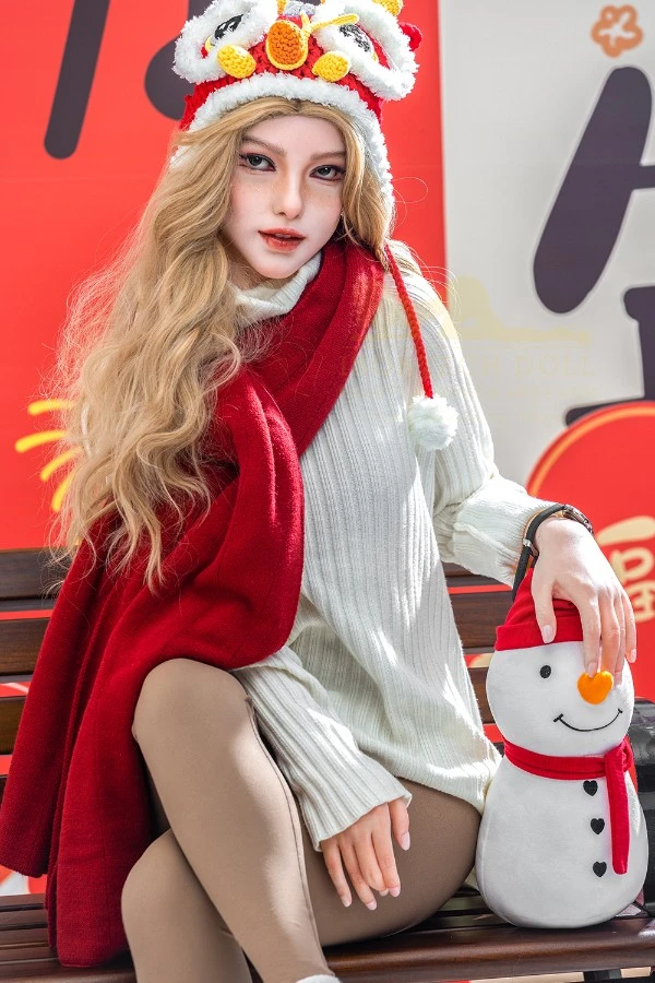 Irontech Doll Review: Vivian 163cm - A Detailed Look at the Small-Breasted Blonde Sex Doll