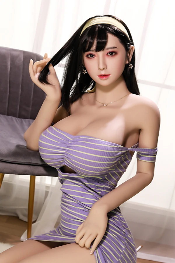 Rifrano Doll Charli 168cm A Detailed Review of the Super Realistic Busty Silicone Head Sex Doll