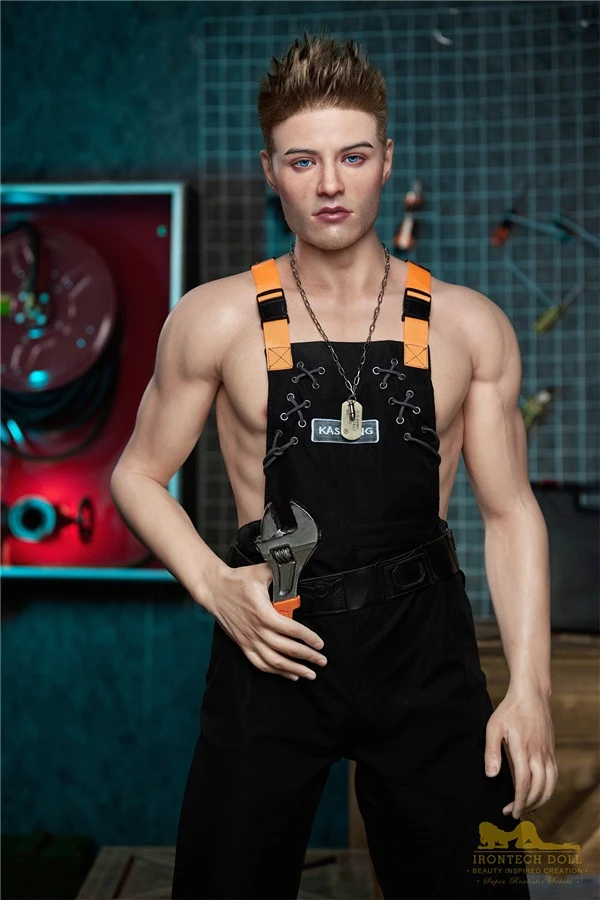 Irontech Doll Presents Alvin a Strikingly Handsome Muscular Male Sex Doll Measuring 176cm 5ft 9.3
