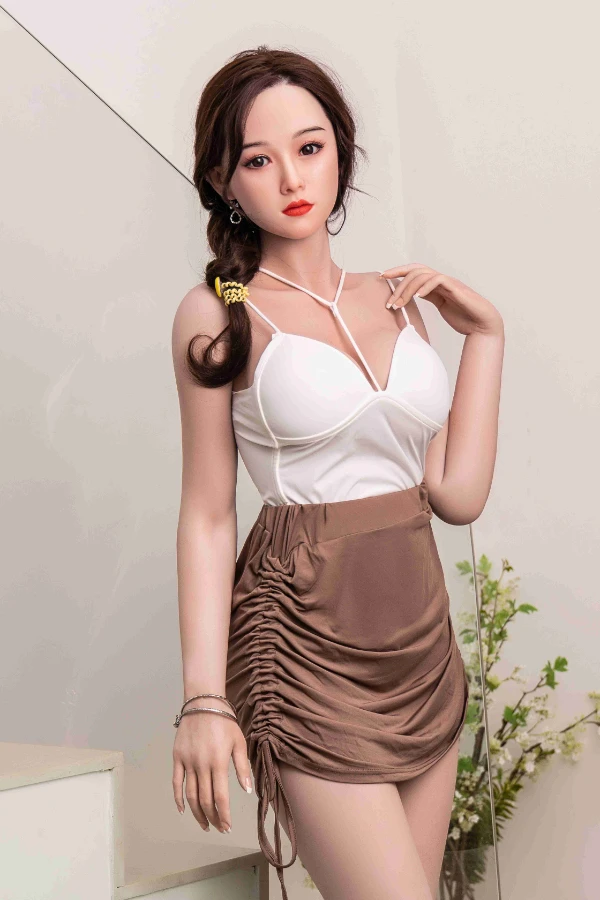 Dime Doll Asian Japanese Full Silicone Sex Doll Saige 168cm Review Interchangeable Head and Body Features Explored