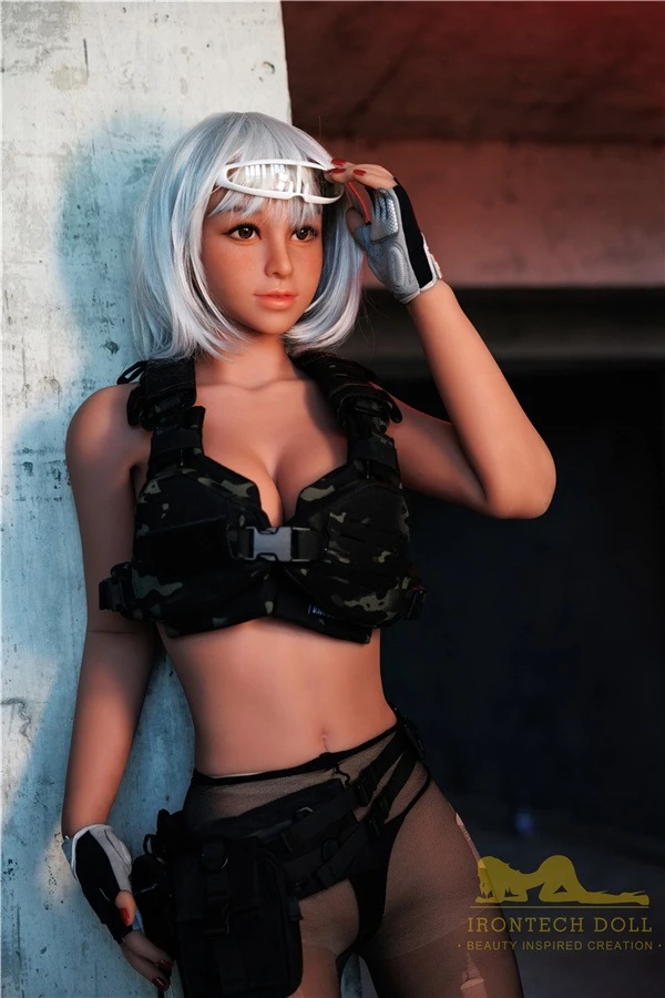 Irontech Doll Vida 167cm - Experience the Alluring Future Soldier Fantasy