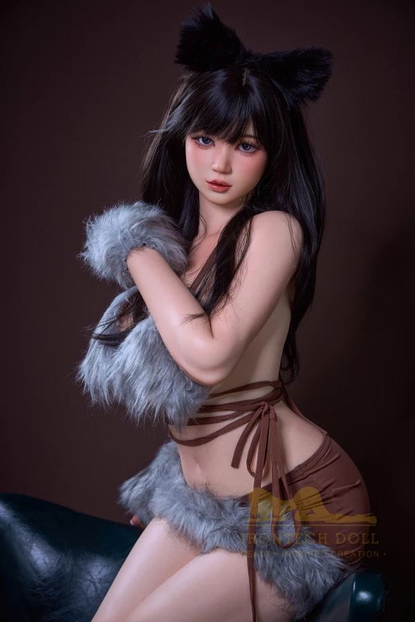 Irontech Doll Emily Review: A Detailed Look at the 165cm Cute Brunette Asian Chinese Silicone Sex Doll