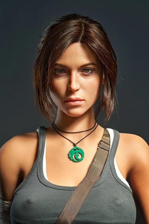 Hyper Realistic 166cm Tomb Raider Figure of Lara Croft by Game Lady