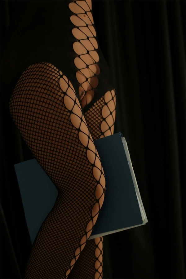 Climax Doll Althea 84cm Secretary-Style Leg Torso Sex Doll Review