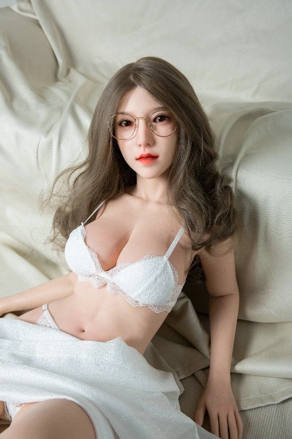 Qita Doll Presents Skye 162cm: An In-Depth Review of the Ultra-Realistic Silicone Sex Doll