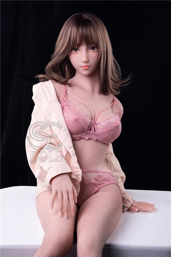 Review of SEDOLL's Azalea 158cm: A Stunningly Innocent Sex Doll