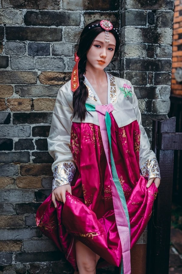 Review of the Starpery Doll Featuring the Latest G Cup Asian Korean Model Jin at 163cm