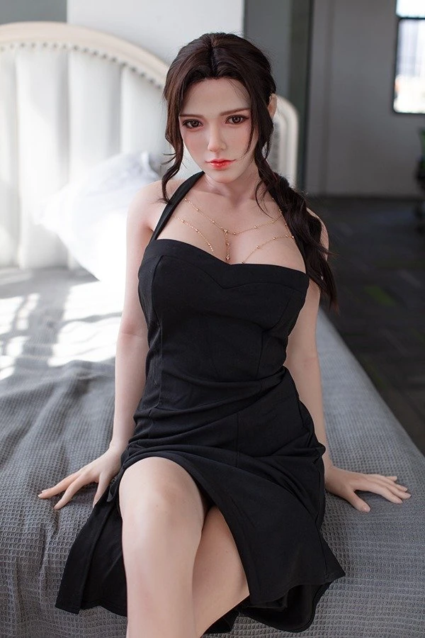 Starpery Reagan 171cm Doll - Stunningly Realistic Fair-Skinned Companion
