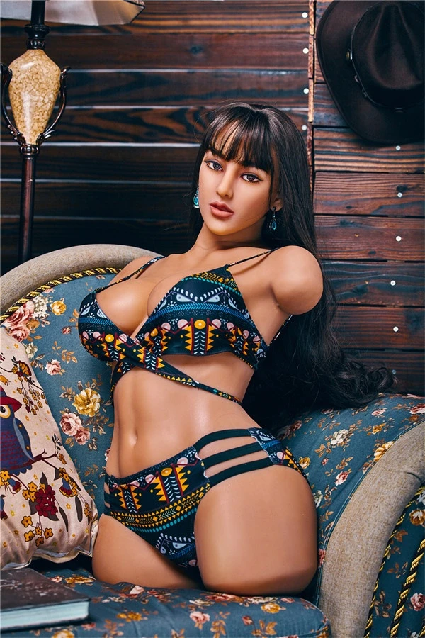 Irontech Doll Light Brown Mature Torso Amy 90cm Review