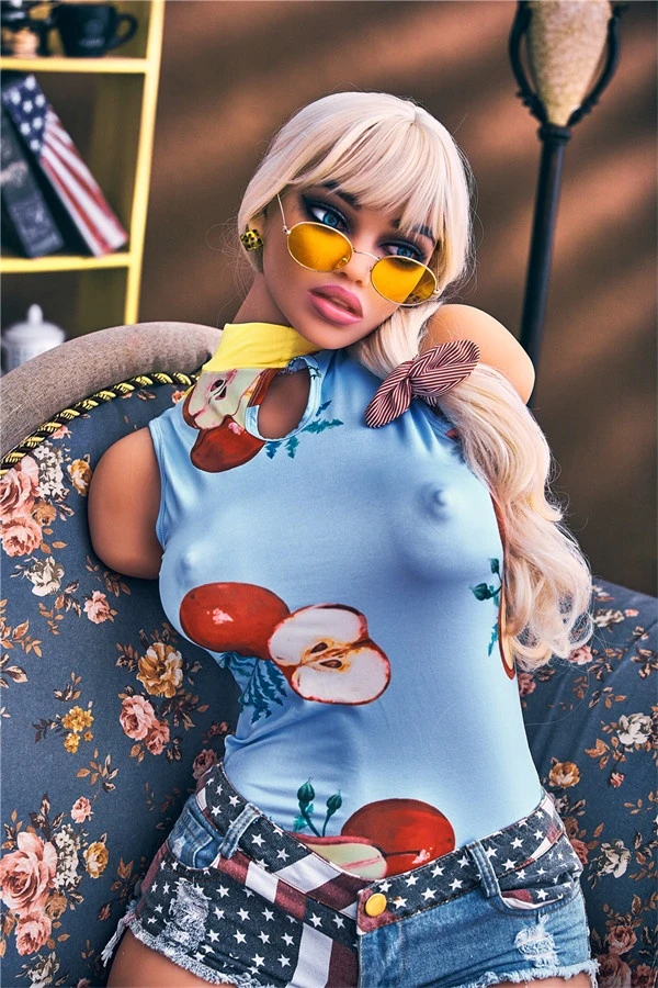 Irontech Doll Angela 90cm - Alluring Mature Sex Doll Torso Review