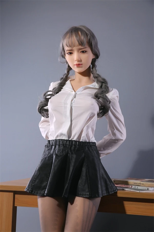 Qita Doll - Full-Scale Japanese Love Doll Katie with Grey Hair Measuring 168cm