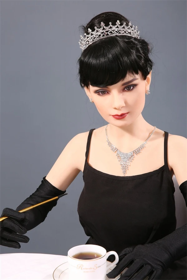 Qita Doll Presents the Realistic Life-Size Emelia: Mature Audrey Hepburn Inspired Sex Doll at 168cm